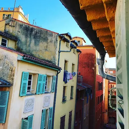 Modern Mansard Vieux-nice Apartment