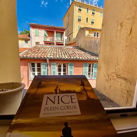 Modern Mansard Vieux-nice * Nicea